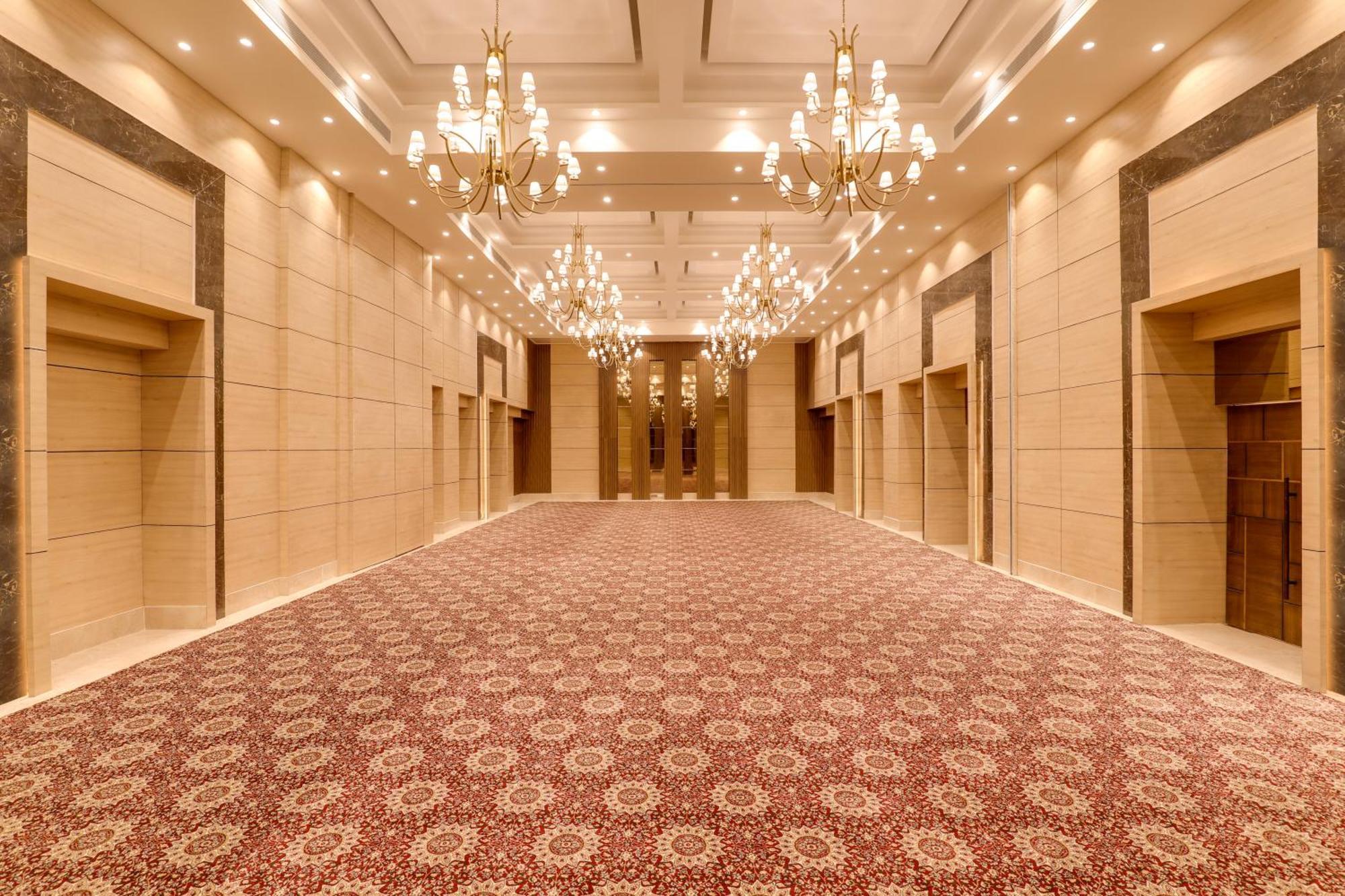 Lemon Tree Hotel, Ришикеш Экстерьер фото