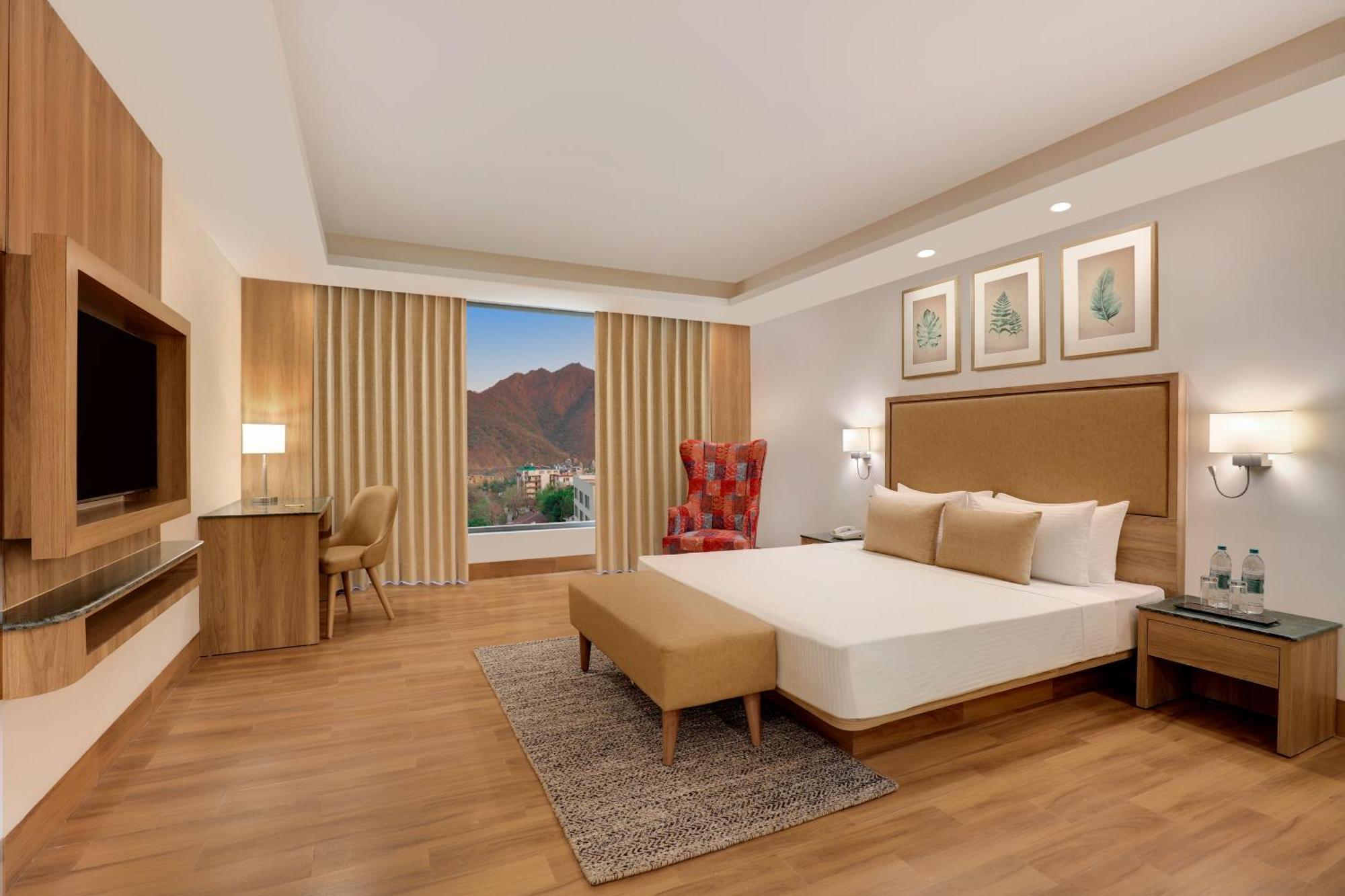 Lemon Tree Hotel, Ришикеш Экстерьер фото