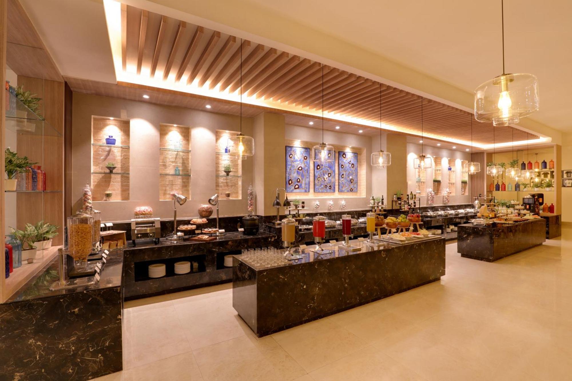 Lemon Tree Hotel, Ришикеш Экстерьер фото