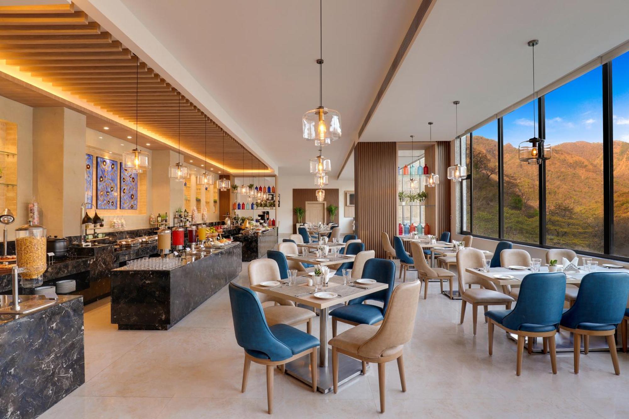 Lemon Tree Hotel, Ришикеш Экстерьер фото